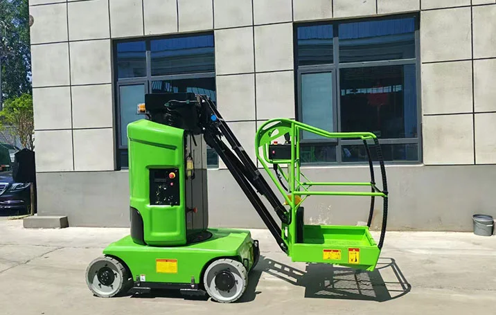 Mast-LIft-With-Jib-applications