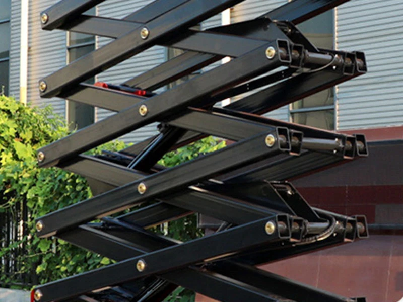 Reinforced Scissor Arms
