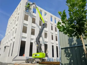 articulating-boom-lift-for-sale