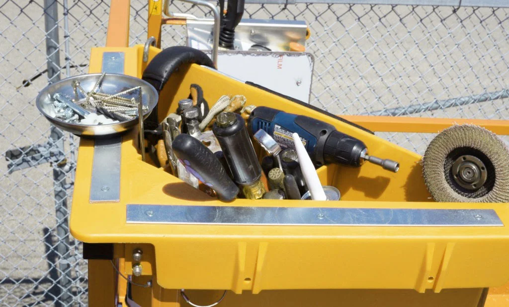 scissor-lift-tool-caddy